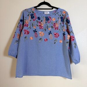 Kindred Embroidered Peasant Top, Size Large